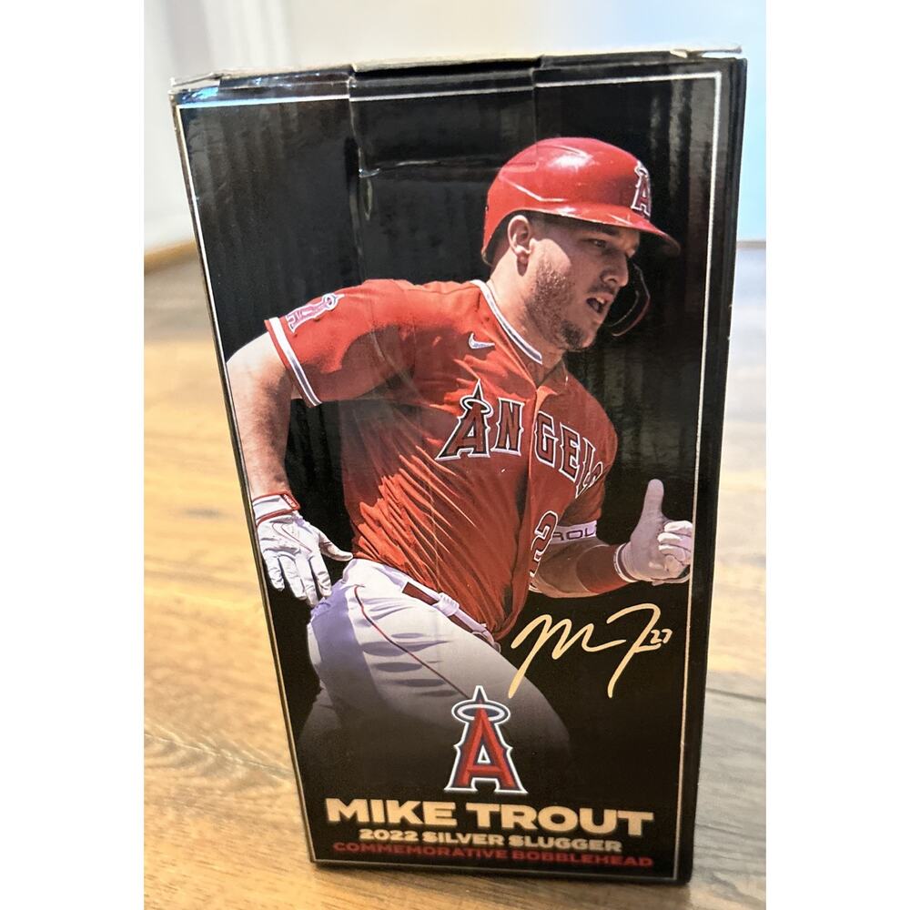Mike Trout Silver Slugger 2022 Angels Bobblehead Baseball Very Good Has Box - Picture 9 of 14